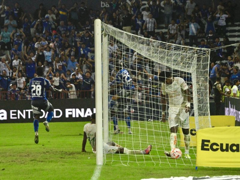 Triunfo eléctrico: Emelec supera 1-0 a Orense en casa