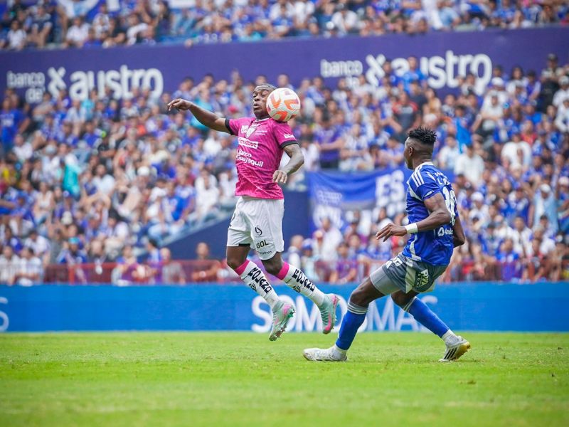 Independiente del Valle ratifica su liderato con un triunfo ante Emelec en el Capwell