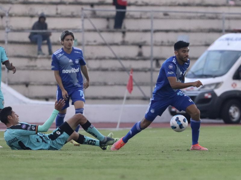 Cumbayá FC y Emelec igualaron 0-0