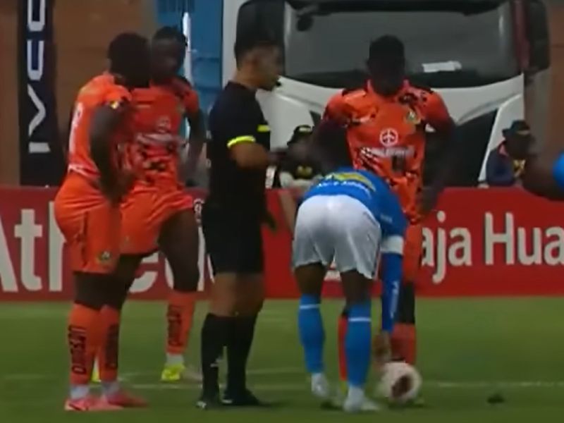 Libertad FC se quedó con la victoria ante ADT tras emocionante partido