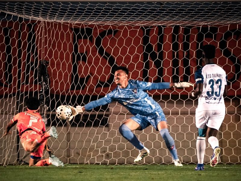 Libertad sorprendió y remontó para vencer 2-1 a Liga de Quito en la fecha 3 de LigaPro