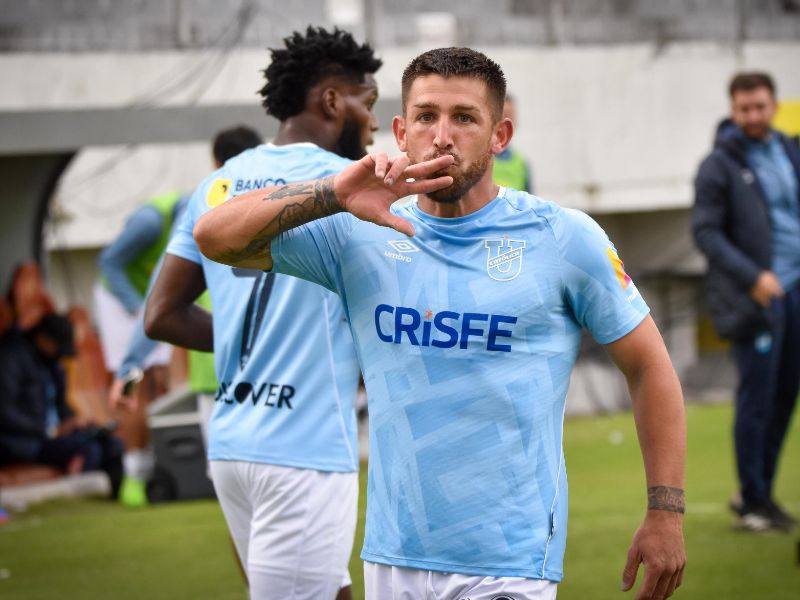 Universidad Católica suma tres puntos tras vencer 3-0 a Leones del Norte