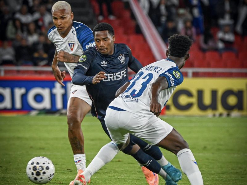 Liga de Quito rescata un empate al último minuto ante Universidad Católica en Casa Blanca