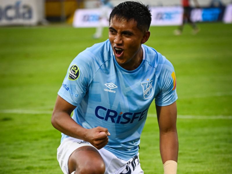 Católica se impone por la mínima ante Deportivo Cuenca en la Fecha 5