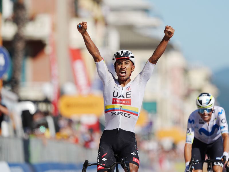 El “Lagarto” hace historia: Jhonatan Narváez ganó la etapa 14 y se adueñó de la Maglia Ciclamino en el Giro de Italia