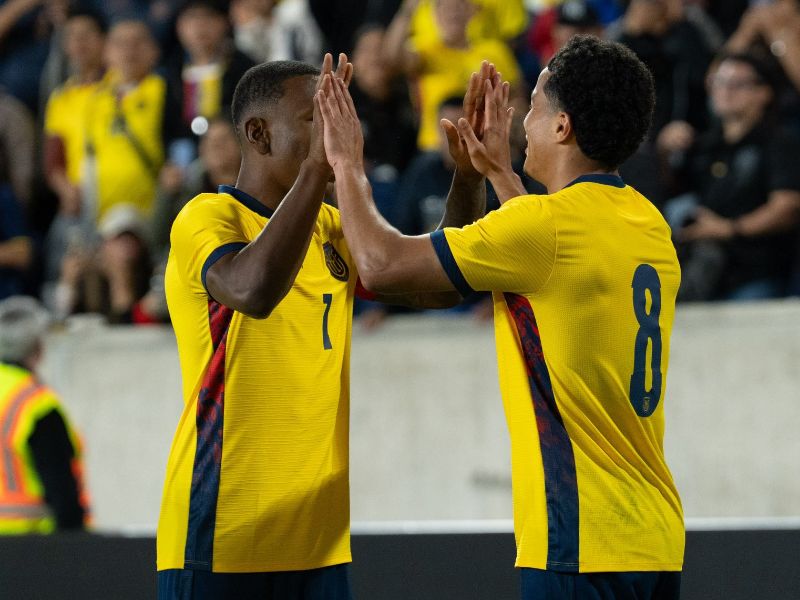 La Tri define detalles: Beccacece ensaya el once frente a Guatemala en la recta final al Mundial