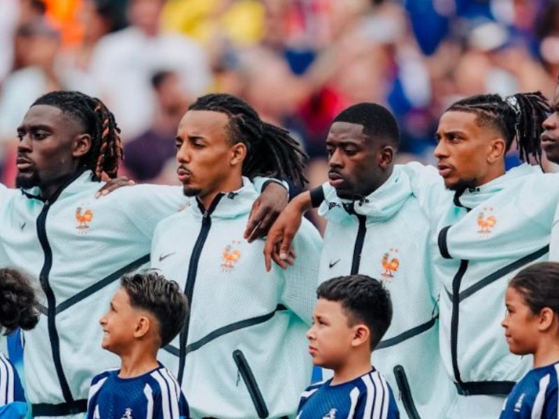 Dembélé hace historia: Un triplete en 32 minutos que pone a Francia en la cima