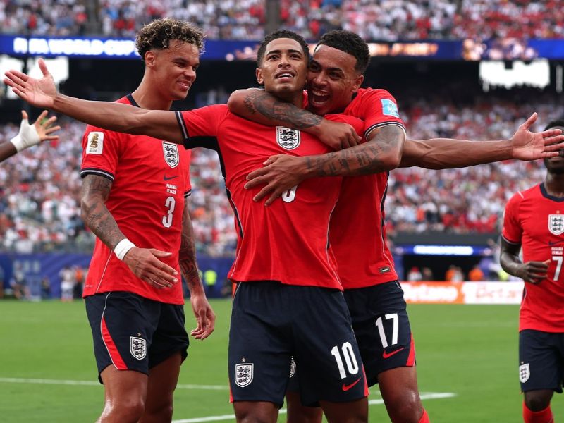 Inglaterra impone su jerarquía: 2-0 frente a Panamá y liderato asegurado