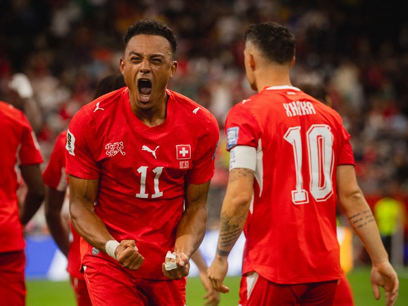Suiza se mantiene firme en la carrera mundialista tras una vencer 2-0 y avanzar a a octavos de final
