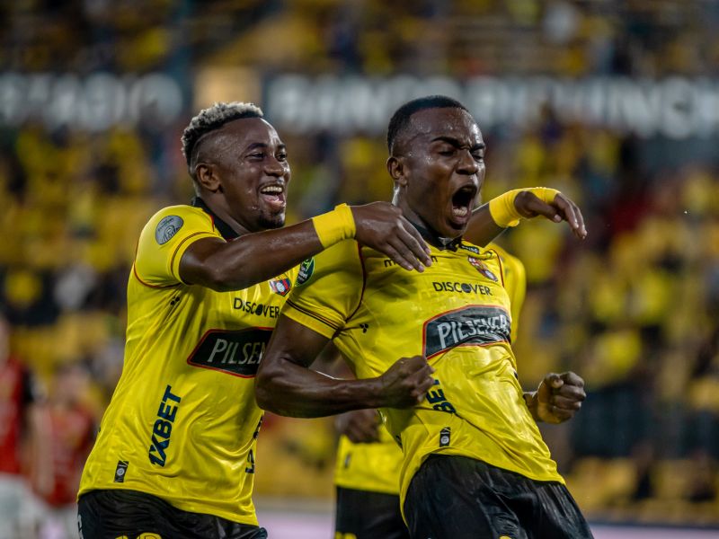 Barcelona SC domina y vence con autoridad al Deportivo Cuenca