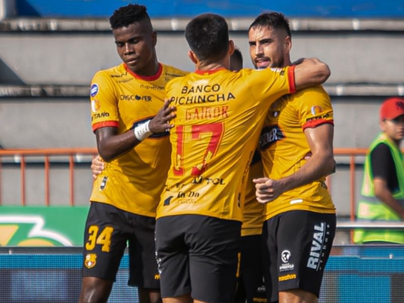 Barcelona gana en el estadio Jocay de Manta ante Guayaquil City
