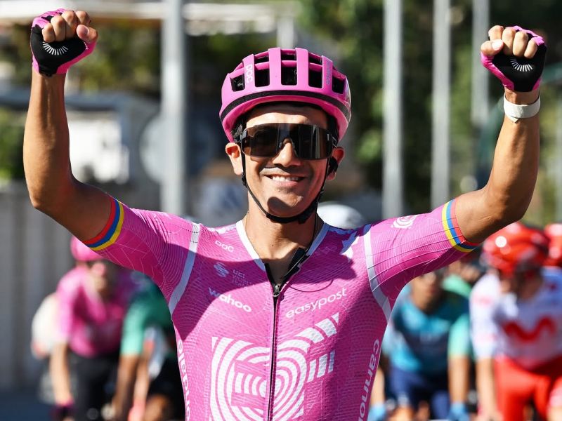 Richard Carapaz selló un gran cuarto puesto en la Vuelta a España 2026
