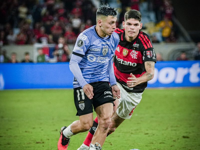 Flamengo resiste el embate de Independiente del Valle y sella su boleto a las semifinales