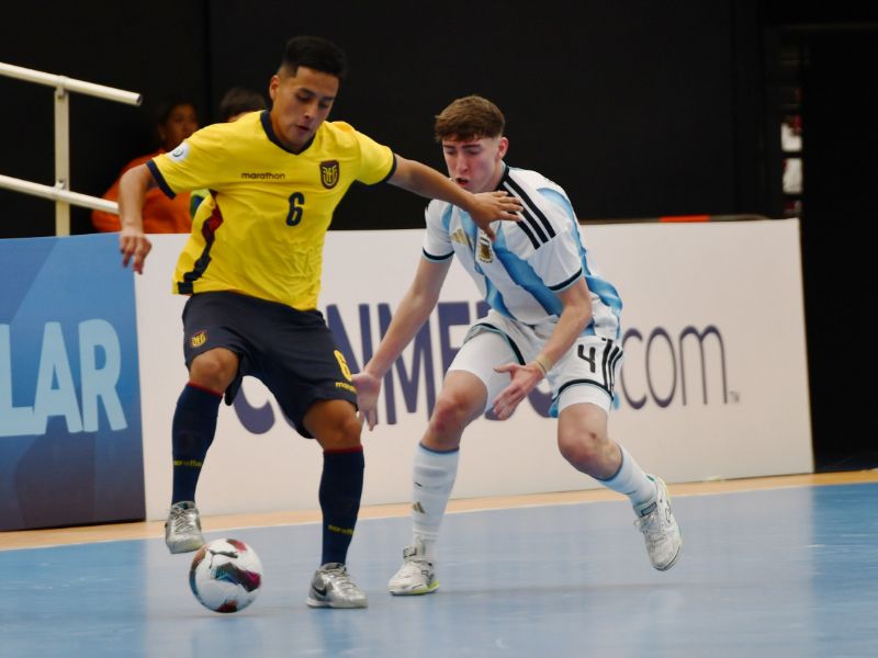 Ecuador derrota 3-2 a Argentina en su debut por el CONMEBOL Sub-20 de Futsal