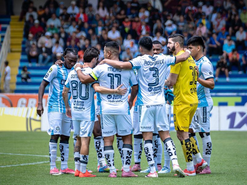 ¡Goleada de autoridad! Libertad arrolló 4-0 a Guayaquil City y pone un pie en la Copa Sudamericana