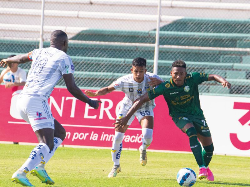 Orense y Delfín empiezan la segunda etapa con un empate sin goles