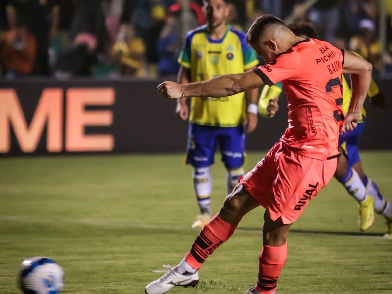 Barcelona Sporting Club cayó en su visita al Gualaceo FC en la primera fecha de la Liga Pro