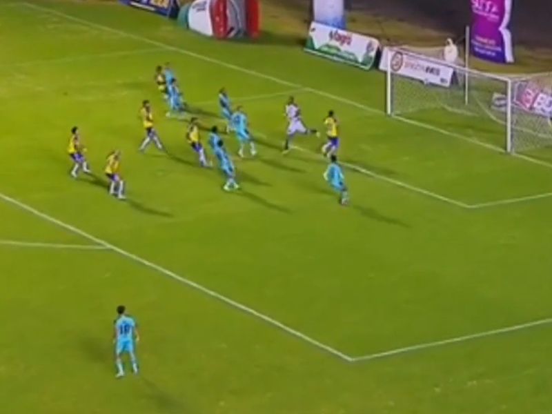 Cumbayá domina a Gualaceo en una goleada por 3-0