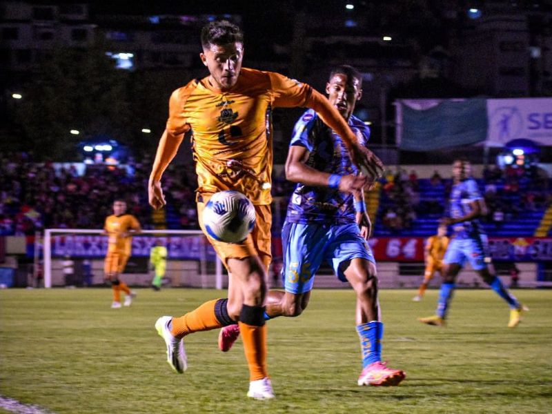 El Nacional se impone 1-0 en un apretado encuentro a Libertad en la Liga Pro