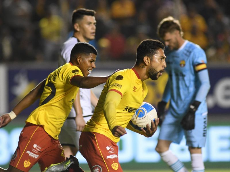 Aucas sorprende a Barcelona con una remontada de 3-2 en la fecha 9 de LigaPro