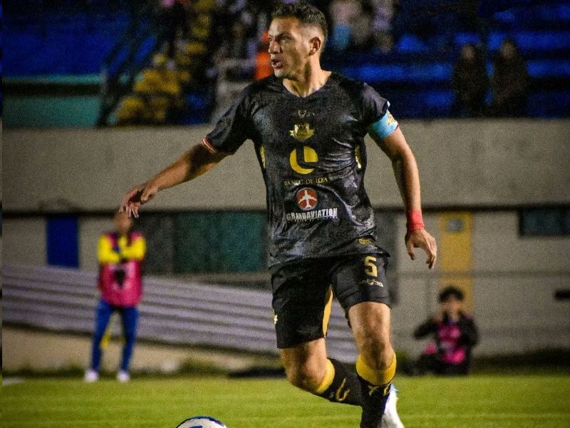 Libertad FC domina a Gualaceo con un marcador de 3-0 en emocionante partido