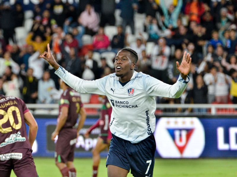 Liga de Quito derrota a Mushuc Runa 3-1 y busca el título de la Liga Pro