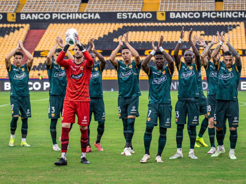 Noche Amarilla de Barcelona SC en el Estadio Olímpico Atahualpa