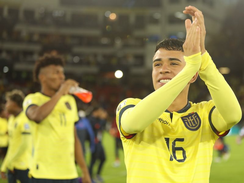 Ecuador elige a sus 28 jugadores para los amistosos internacionales