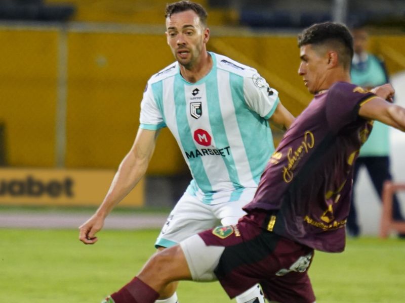 Cumbayá logra su primer triunfo en la Liga Pro al vencer 2-1 a Mushuc Runa