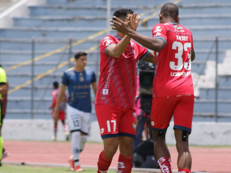 El Nacional vence a Deportivo Cuenca tras suspensión por amenaza de bomba