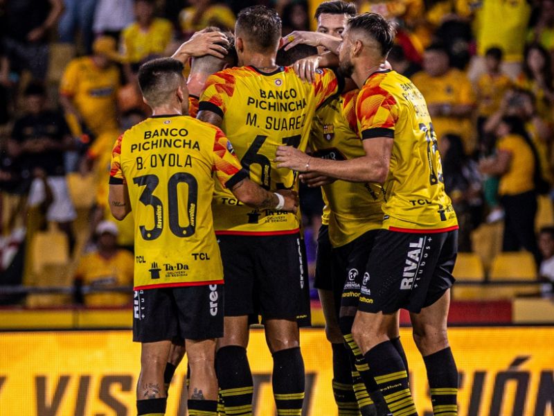 Barcelona se impone con autoridad ante Deportivo Cuenca en casa: 4-0