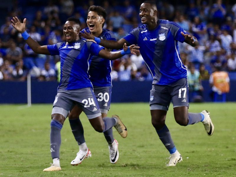 Triunfo de Emelec 2-0 sobre Cumbayá en la fecha 8 de la Liga Pro