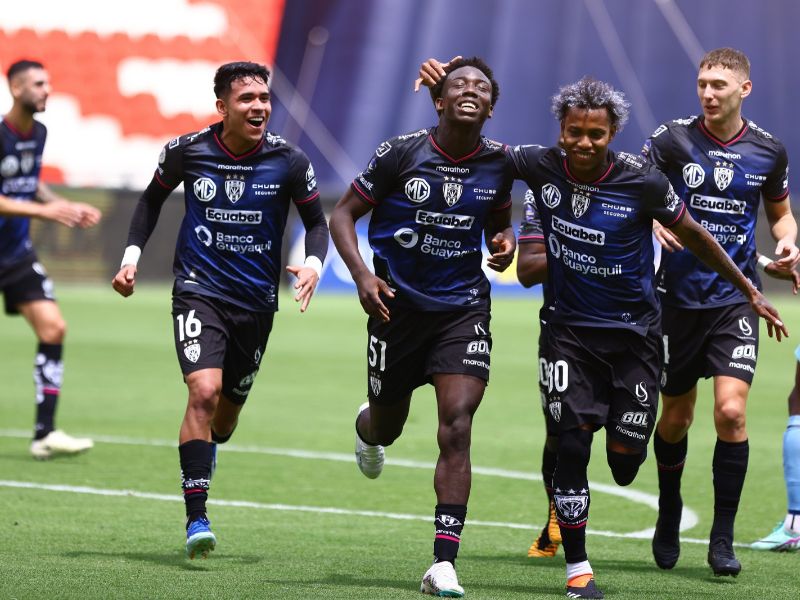 Universidad Católica e Independiente del Valle igualan 2-2 en un emocionante encuentro