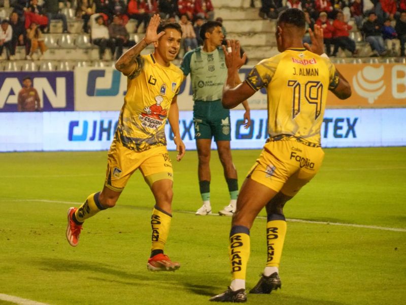 Delfín gana por la mínima en el Bellavista y se impone a Técnico Universitario