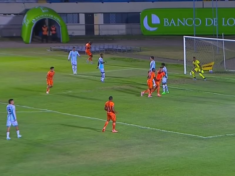 Libertad remonta y vence 2-1 a Cumbayá en la fecha 9