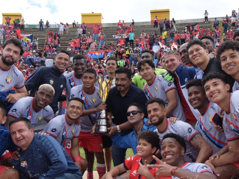 El Nacional se lleva la Copa AFNA y se alista para la Supercopa y la Libertadores