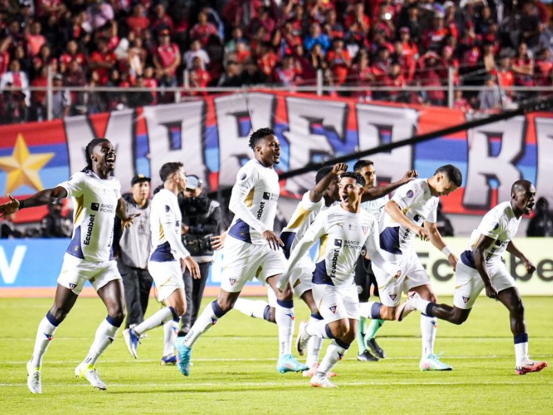 LDU Quito se corona campeón de la Supercopa Ecuador tras vencer a El Nacional en penales