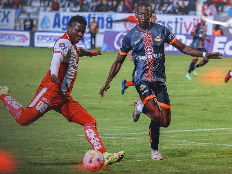 Dramático empate en Bellavista: Libertad reacciona y frena a Técnico Universitario