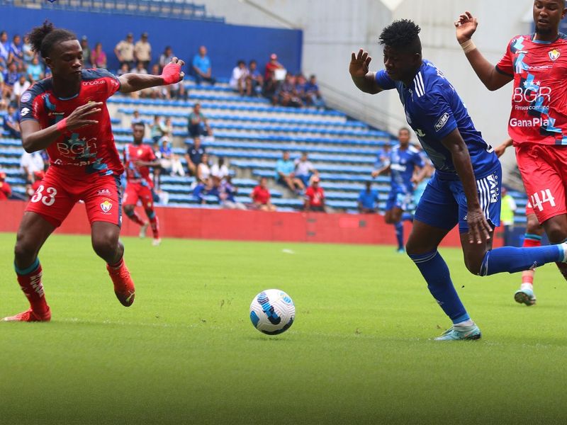El Nacional derrotó a Emelec en el Capwell