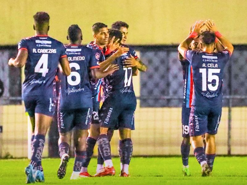 El Nacional consigue su primera victoria en la LigaPro al vencer 3-1 a Libertad