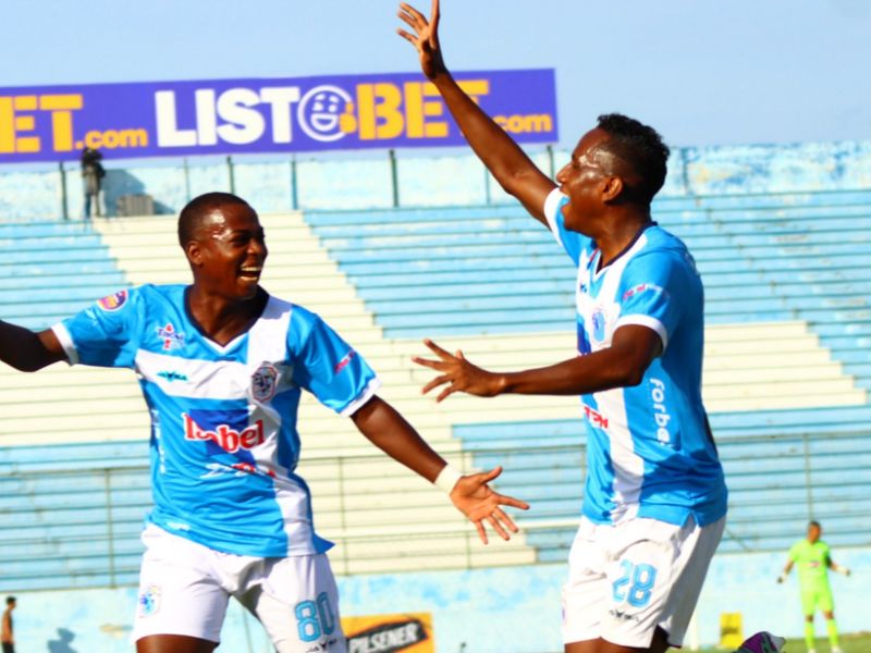 Manta FC y Liga de Quito empatan 1-1 en un duelo equilibrado en el Jocay