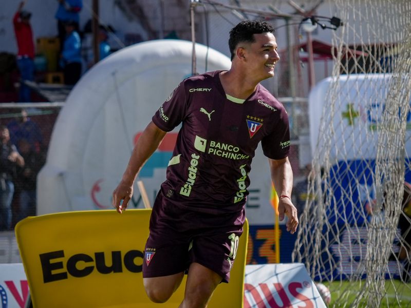 Liga de Quito se impone 1-0 a Macará en Ambato con gol tempranero de Alvarado