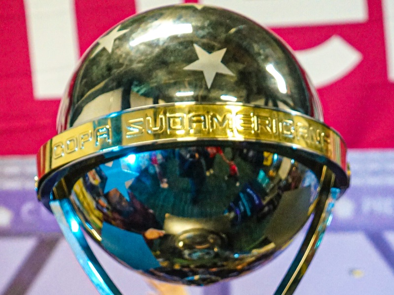  Se realizó sorteo de la Copa Sudamericana 2023 y se definieron los 8 grupos