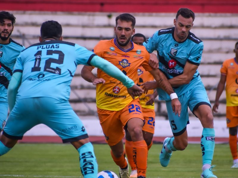 Cumbayá y Libertad Firman Empate en la Apertura de la Fecha 9 de la Liga Pro