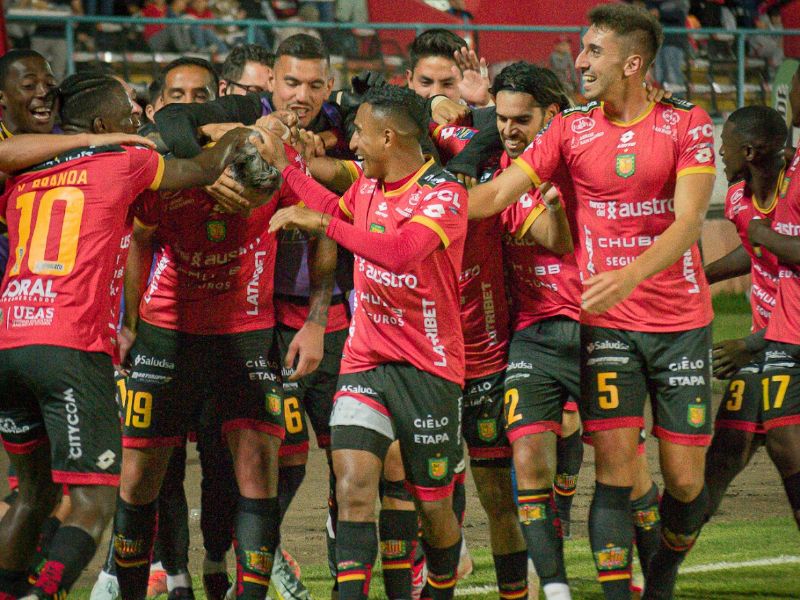 Debut Triunfal del Entrenador Oca: Deportivo Cuenca golea a Mushuc Runa